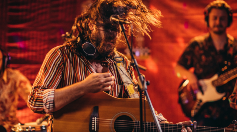 wynonna judd performance reactions